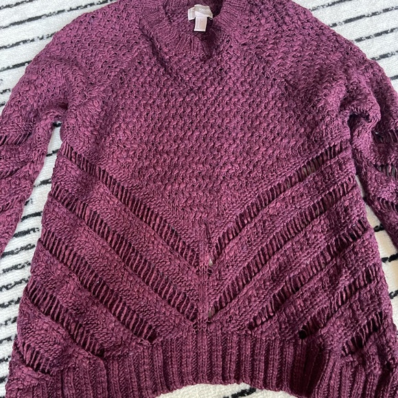 Forever 21 Sweater - Picture 3 of 6